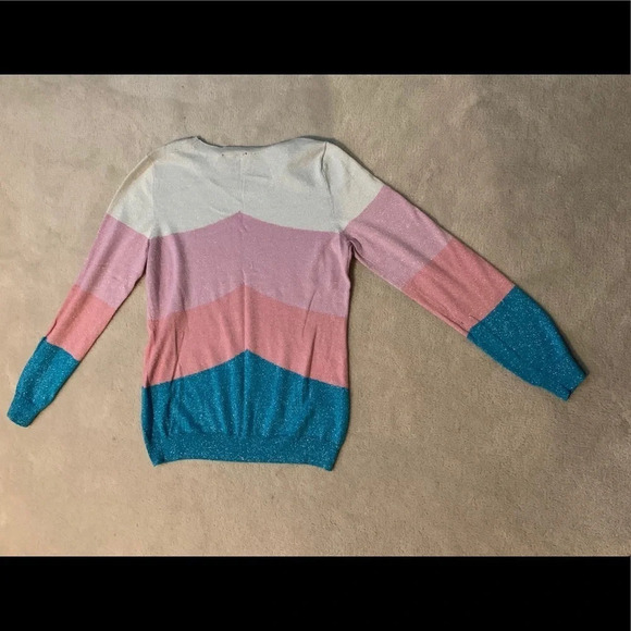 I.N.C. long sleeve sweater slight shimmer top size L - Picture 8 of 8